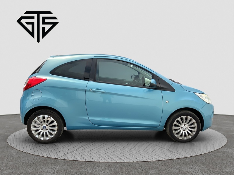Ford Ka Zetec - U8767