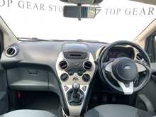 Ford Ka Zetec - U8767