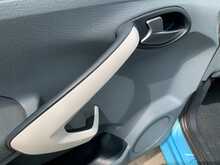 Ford Ka Zetec - U8767