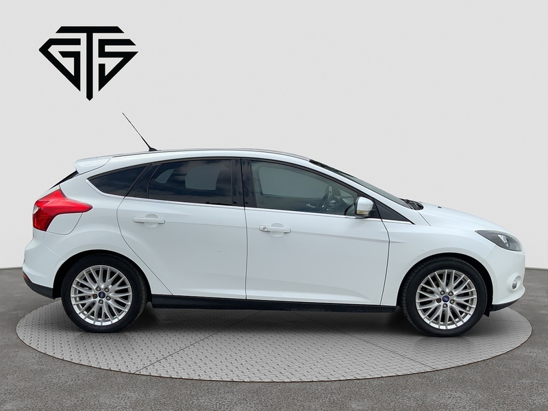 Ford Focus T EcoBoost Zetec - U8769