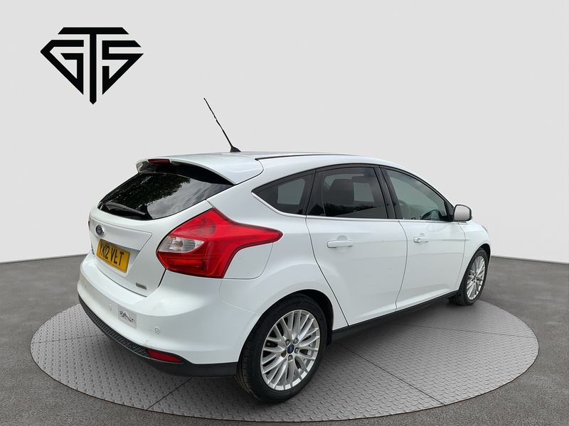 Ford Focus T EcoBoost Zetec - U8769