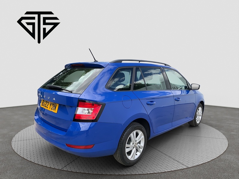 Skoda Fabia TSI SE - U8771