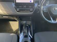 Toyota Corolla Hybrid G - U8773