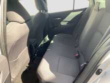 Toyota Corolla Hybrid G - U8773