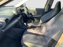 Toyota Yaris Cross Hybrid X - U8776