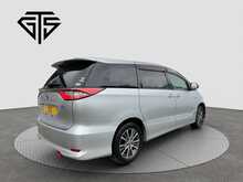 Toyota Estima Aeras - U8782