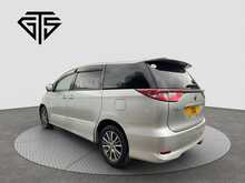 Toyota Estima Aeras - U8782