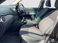 Hyundai i10 Active - U8792