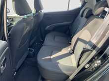 Hyundai i10 Active - U8792