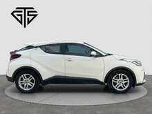 Toyota C-HR VVT-h Icon - U8797
