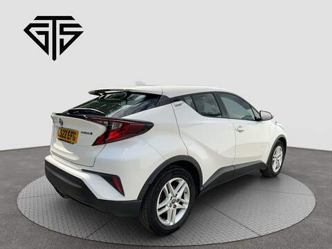 1.8 VVT-h GPF Icon SUV 5dr Petrol Hybrid CVT Euro 6 (s/s) (122 ps)