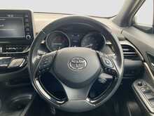 Toyota C-HR VVT-h Icon - U8797