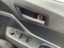 Toyota C-HR VVT-h Icon - U8797