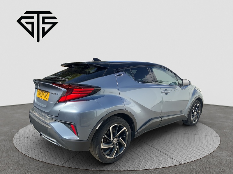 Toyota C-HR VVT-h Dynamic - U8798