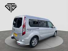 Ford Grand Tourneo Connect EcoBlue Titanium - U8800