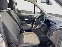 Ford Grand Tourneo Connect EcoBlue Titanium - U8800