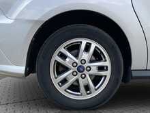 Ford Grand Tourneo Connect EcoBlue Titanium - U8800