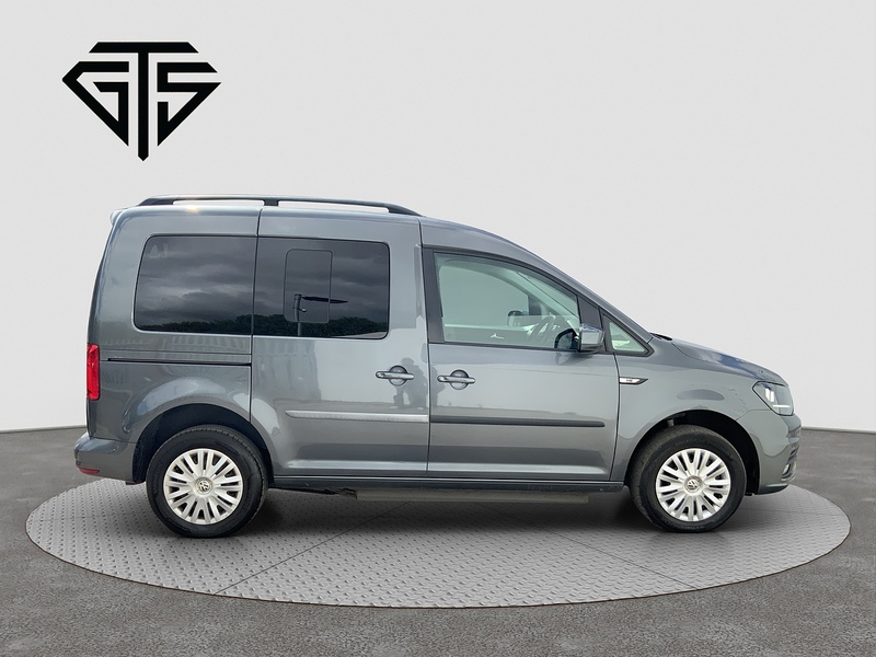 Volkswagen Caddy Life TDI BlueMotion Tech - U8802