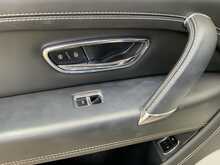 Bentley Bentayga d V8 - U8811