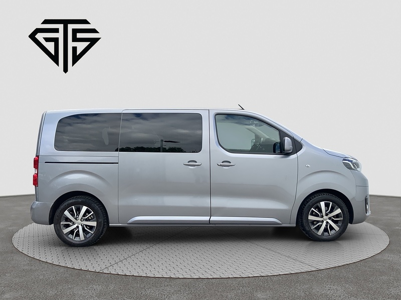 Toyota PROACE Verso D Family - U8812