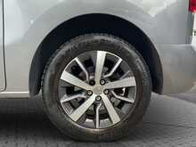 Toyota PROACE Verso D Family - U8812