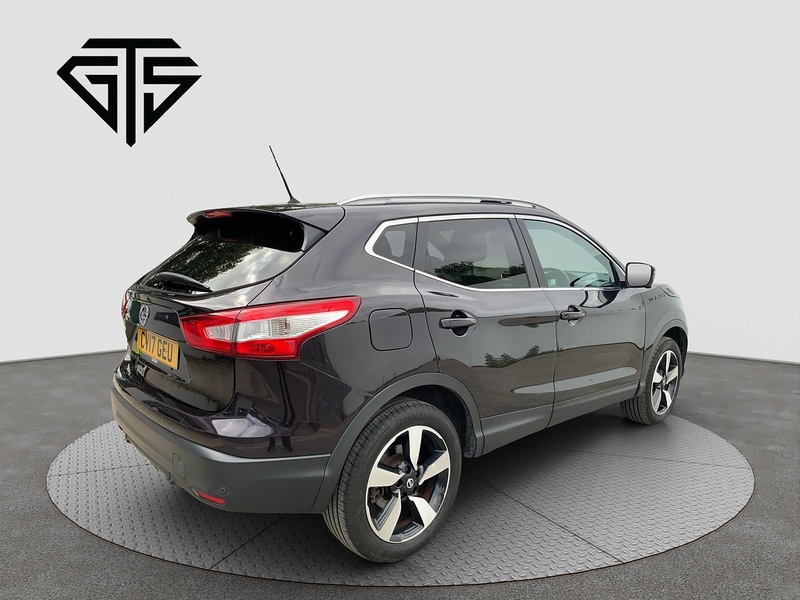 Nissan Qashqai dCi N-Vision - U8823