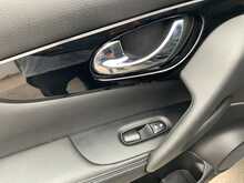 Nissan Qashqai dCi N-Vision - U8823
