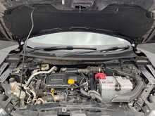 Nissan Qashqai dCi N-Vision - U8823