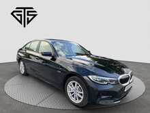 BMW 3 Series 330e SE Pro - U8846