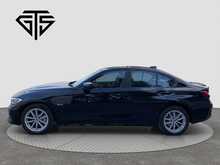 BMW 3 Series 330e SE Pro - U8846