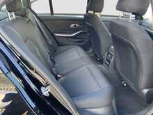 BMW 3 Series 330e SE Pro - U8846