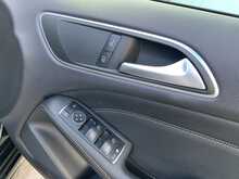 Mercedes-Benz B Class B180 CDI Sport - U8858