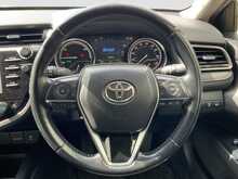 Toyota Camry VVT-h Design - U8860