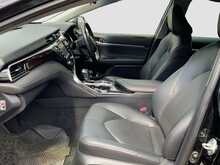 Toyota Camry VVT-h Design - U8860