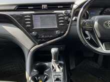 Toyota Camry VVT-h Design - U8860