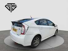 Toyota Prius S - U8861