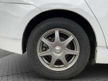 Toyota Prius S - U8861