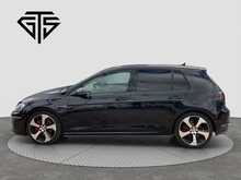 Volkswagen Golf GDI - U8862