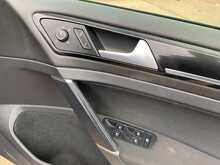 Volkswagen Golf GDI - U8862