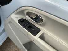Volkswagen up!  - U8863
