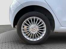 Volkswagen up!  - U8863