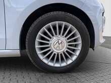 Volkswagen up!  - U8863