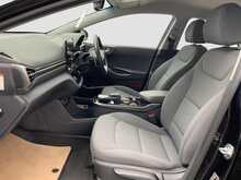Hyundai IONIQ Premium - U8871