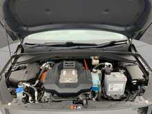 Hyundai IONIQ Premium - U8871