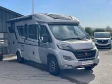 Adria Compact