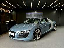 Audi R8 FSI V8 