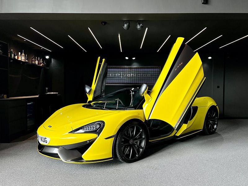 3.8T V8 Spider 2dr Petrol SSG Euro 6 (s/s) (570 ps)