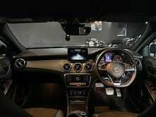 Mercedes-Benz GLA CLASS 1.6 GLA200 AMG Line 