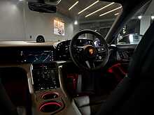 Porsche TAYCAN Performance Plus 93.4kWh 4S 