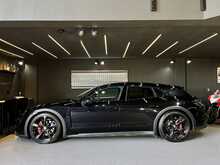 Porsche TAYCAN Performance Plus 93.4kWh 4S 